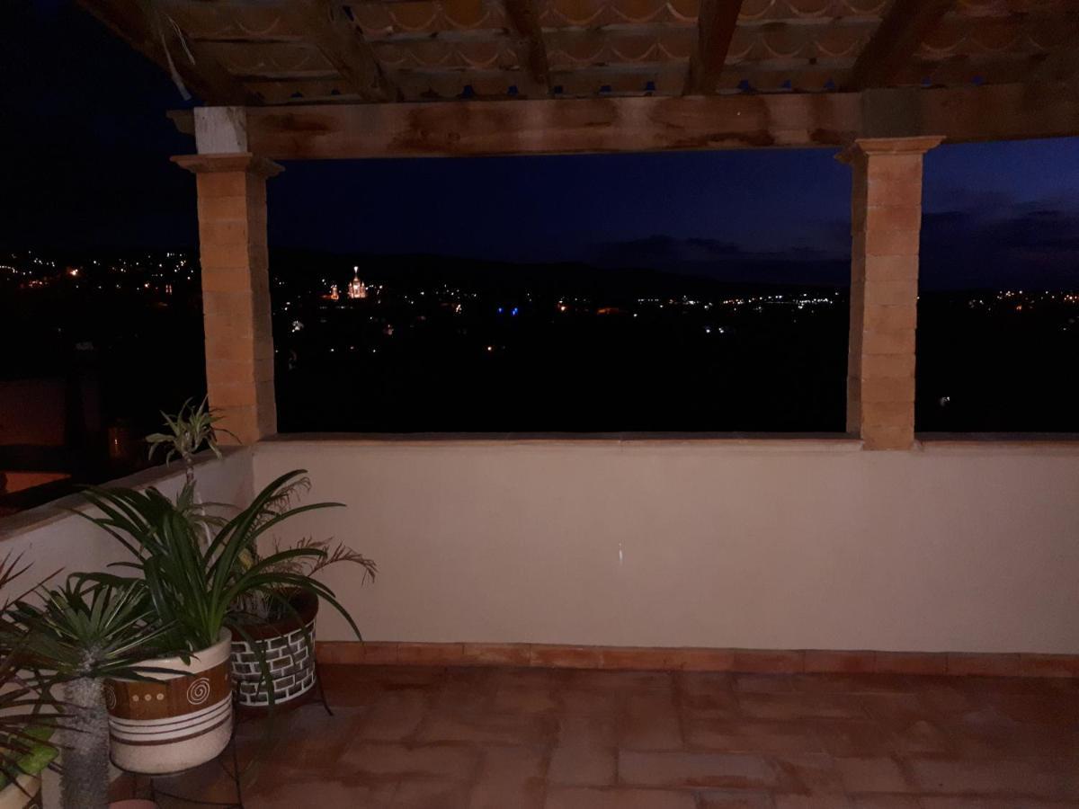 Casa Linda Vista Hotel Сан Мигел де Аленде Екстериор снимка